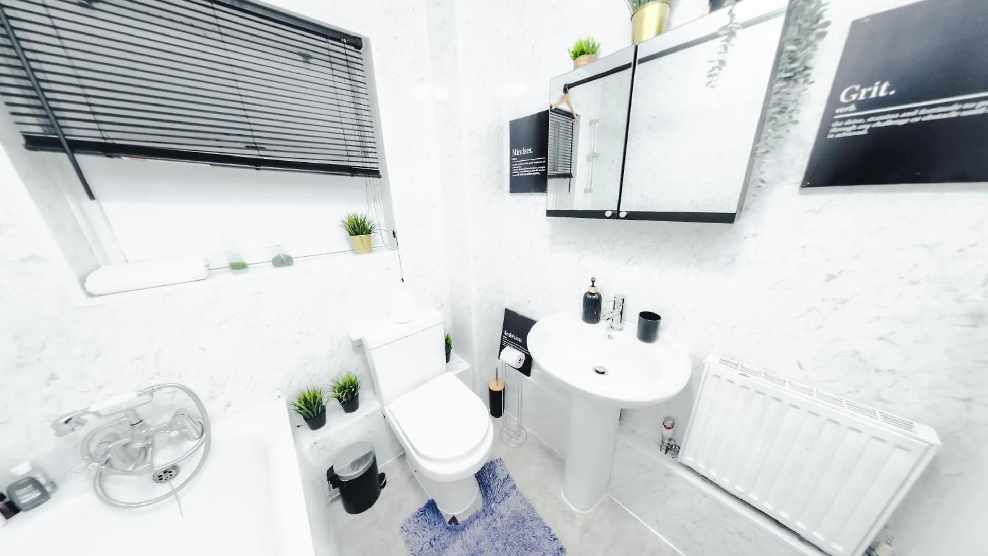 2Bed Brick Lane Residence Urban Escape London
